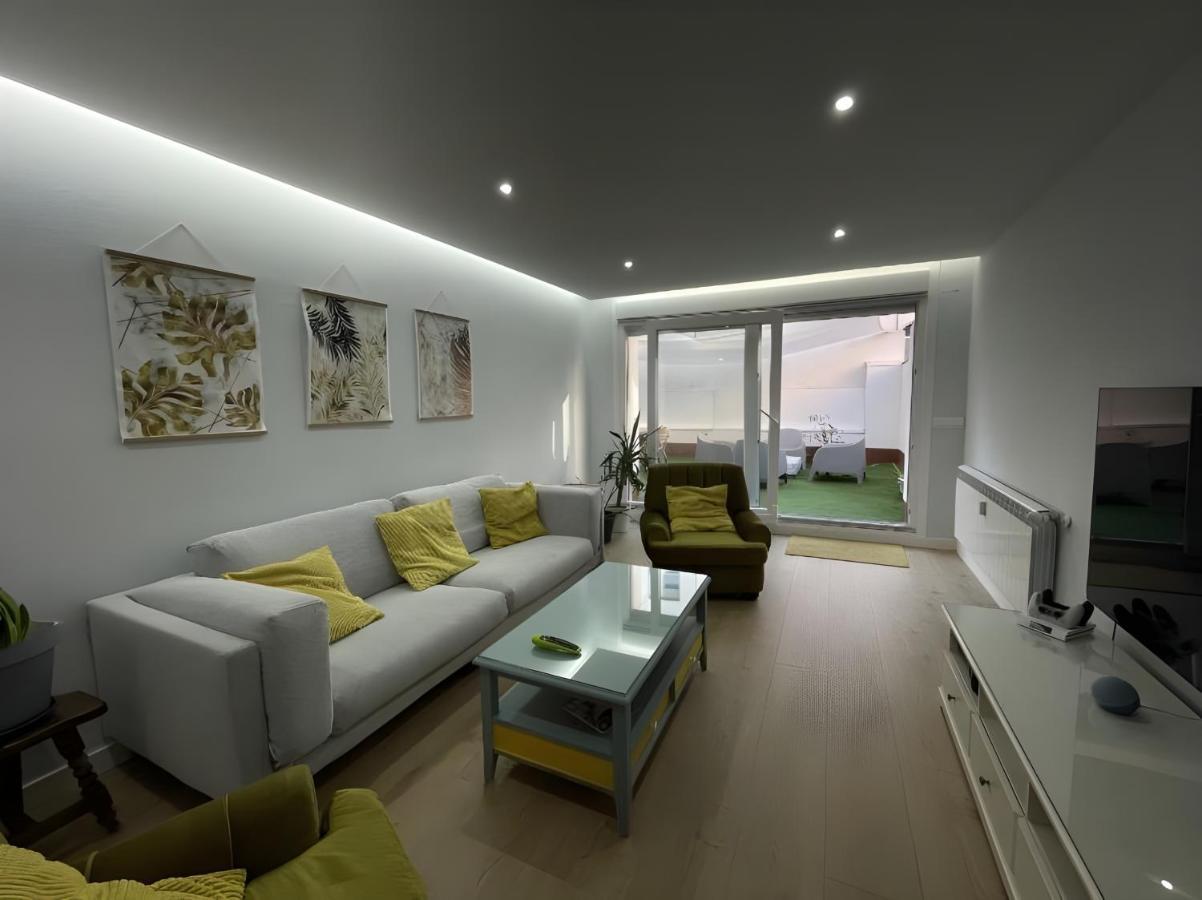Amplio Y Moderno Piso De 4 Habitaciones Y Terraza ปอนเตเบดรา ภายนอก รูปภาพ