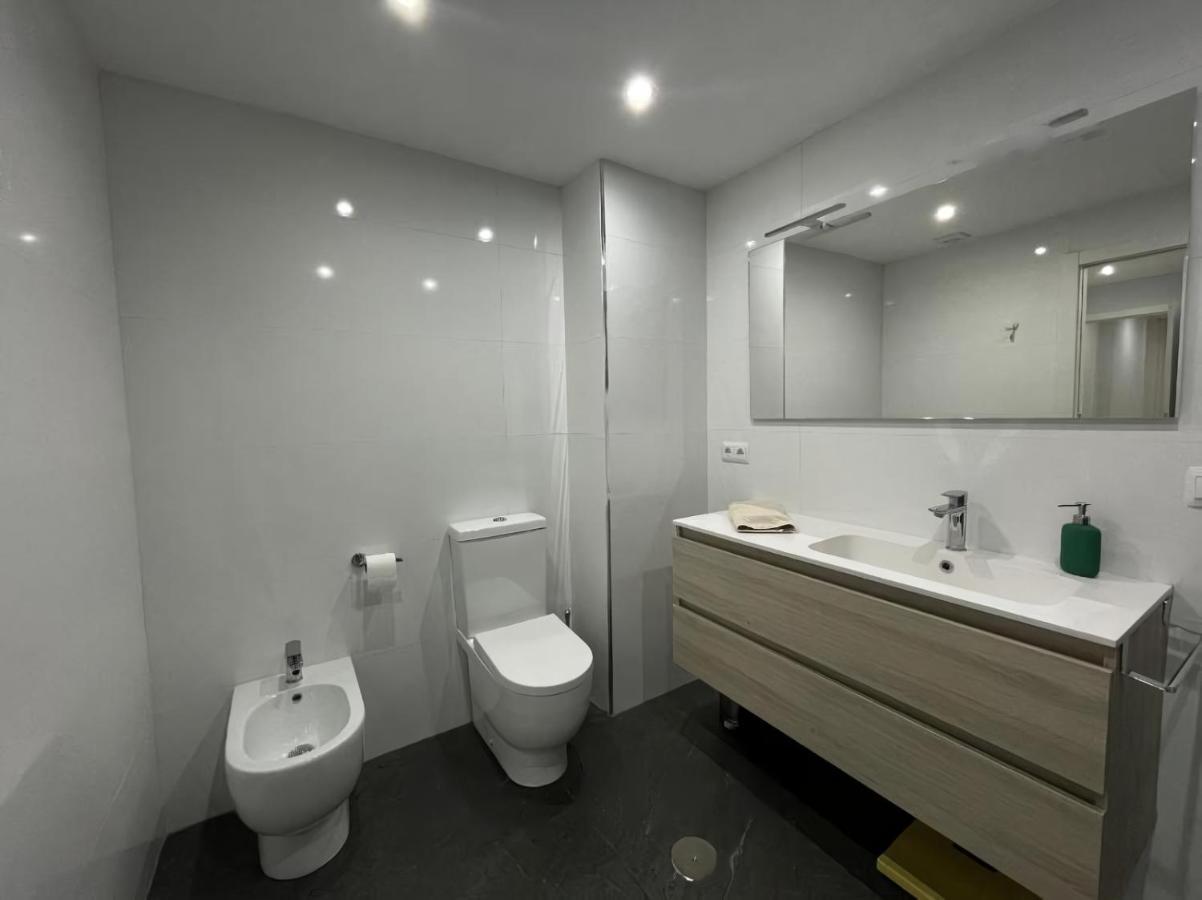 Amplio Y Moderno Piso De 4 Habitaciones Y Terraza ปอนเตเบดรา ภายนอก รูปภาพ